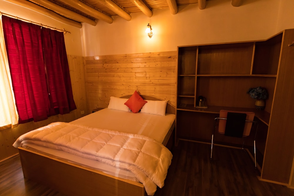 radhus boutique inn