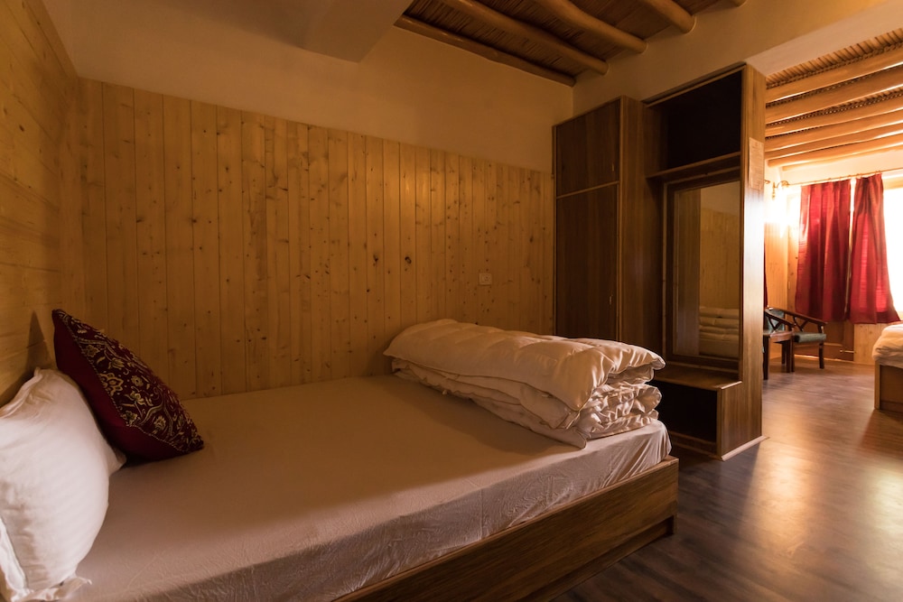 radhus boutique inn