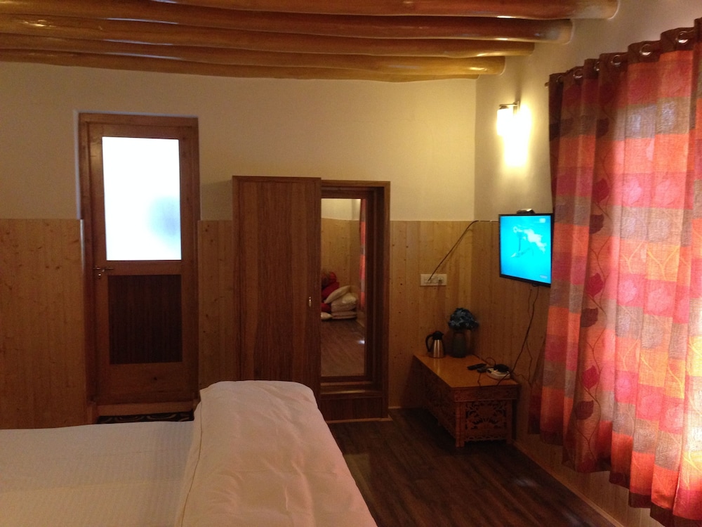 radhus boutique inn