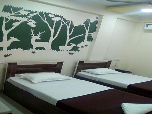 neelisha river front inn