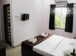 neelisha river front inn