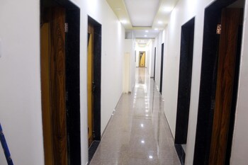 neelisha river front inn