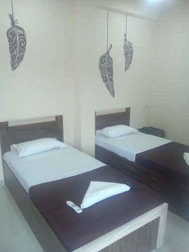 neelisha river front inn