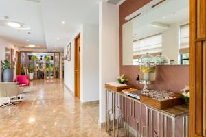 sugar business hotel