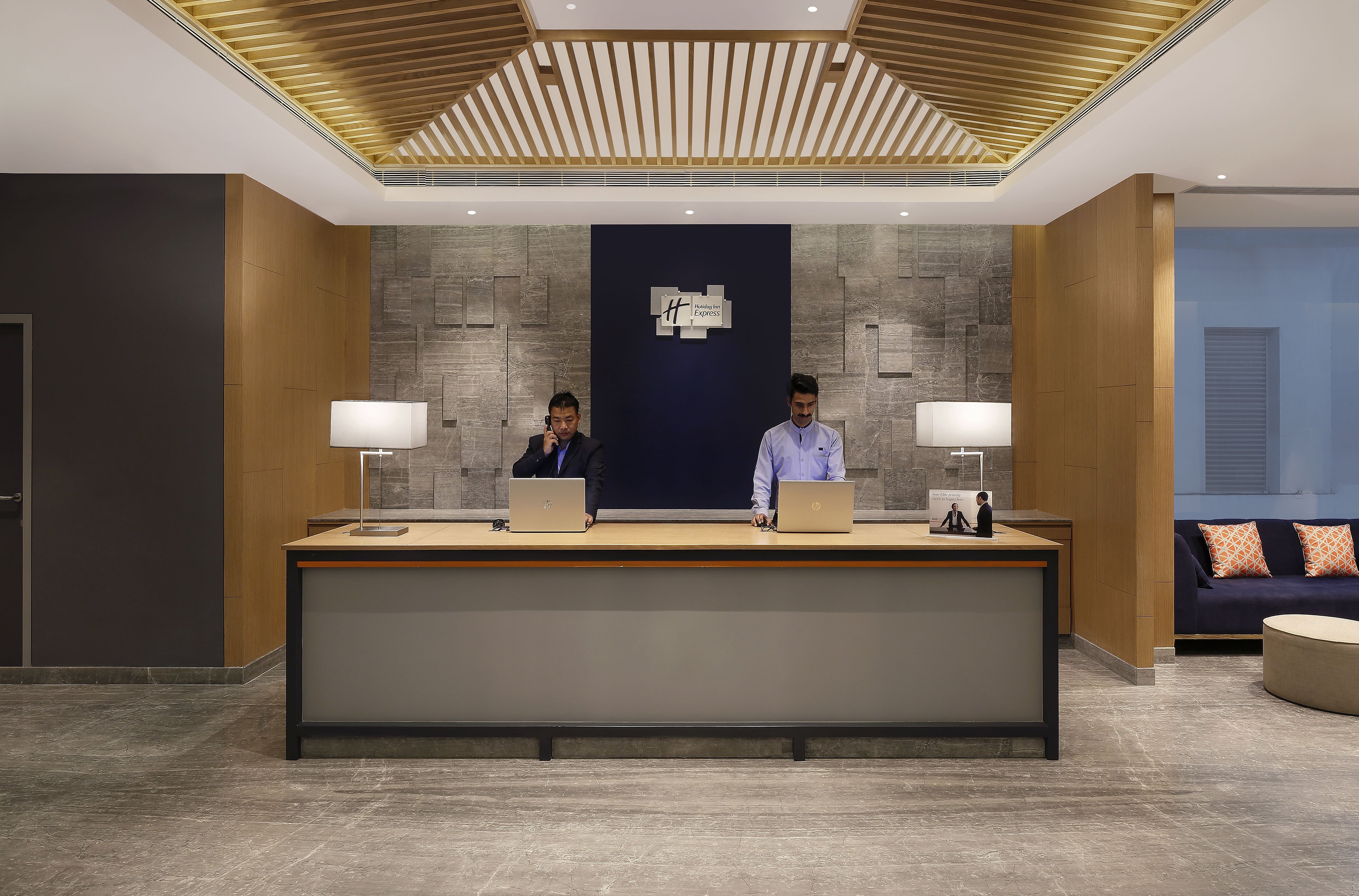 holiday inn express chennai omr thoraipakkam an ihg hotel