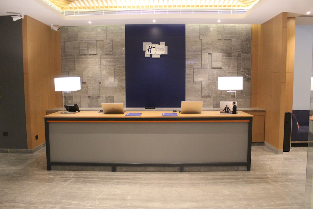 holiday inn express chennai omr thoraipakkam an ihg hotel