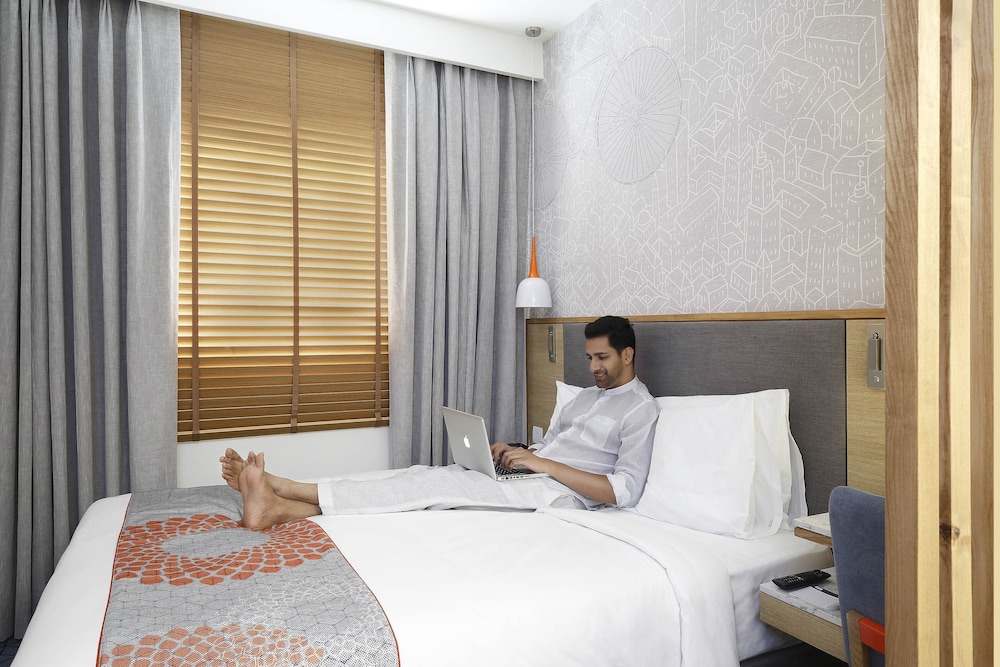 holiday inn express chennai omr thoraipakkam an ihg hotel