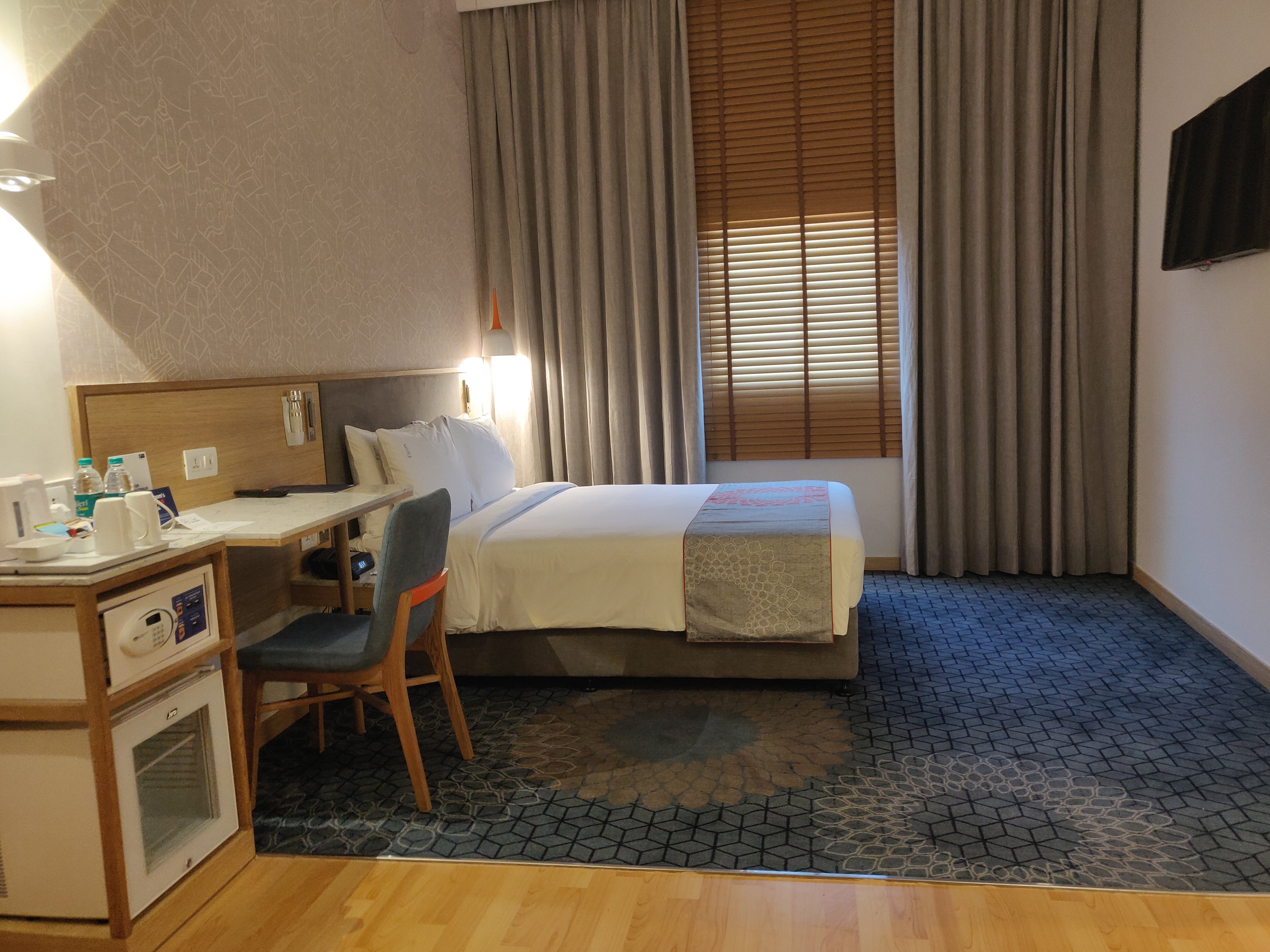 holiday inn express chennai omr thoraipakkam an ihg hotel