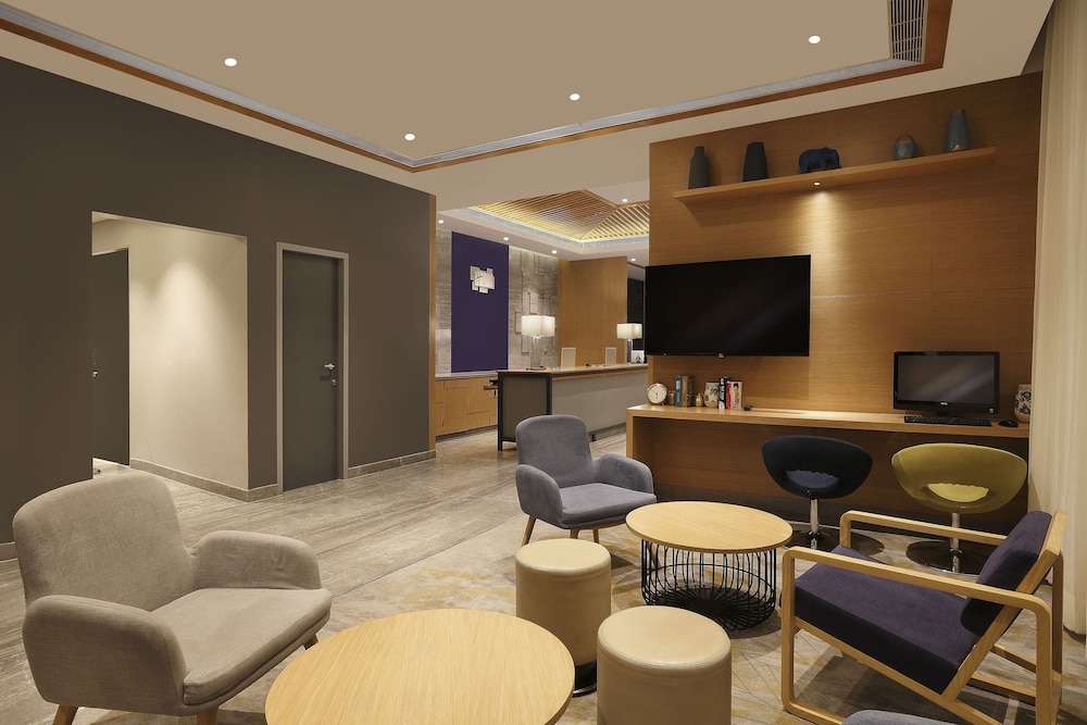 holiday inn express chennai omr thoraipakkam an ihg hotel