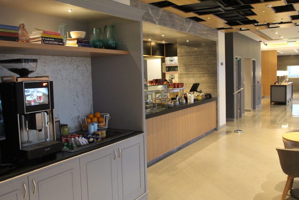 holiday inn express chennai omr thoraipakkam an ihg hotel