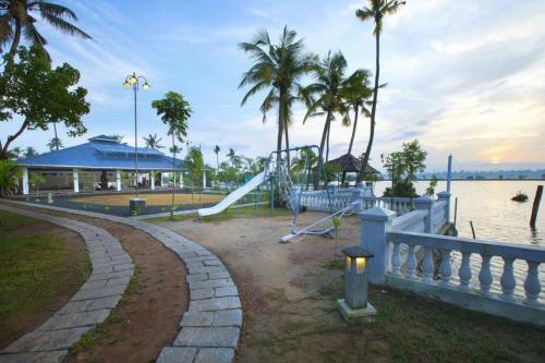 indriya sands