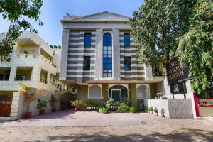 the gulmohar mansion boutique stay in jaipur
