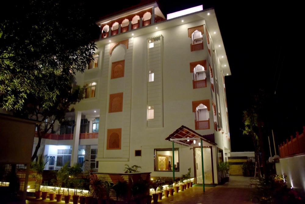 hotel triveni residency