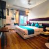 the gurveer royal