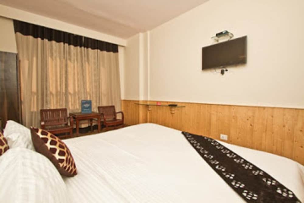 seven hills hotel