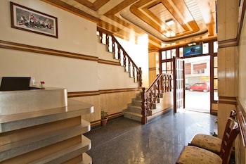 seven hills hotel