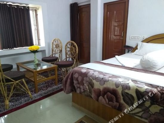 Hotel Inodoy,Diamond Harbour>>Bakkhali,3 star