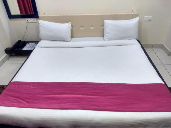 hotel reyansh