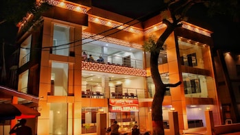 hotel amullya