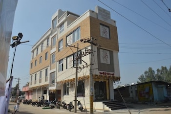 hotel khatana palace