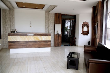 hotel khatana palace