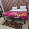 jamuna paying guest house
