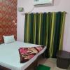jamuna paying guest house