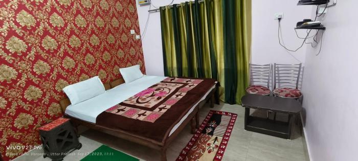 jamuna paying guest house
