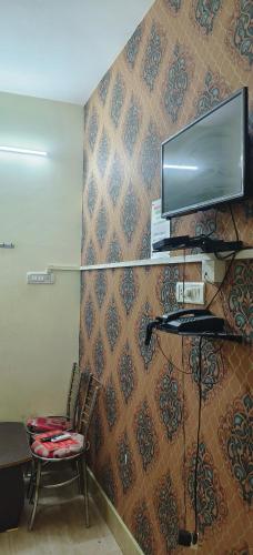 jamuna paying guest house