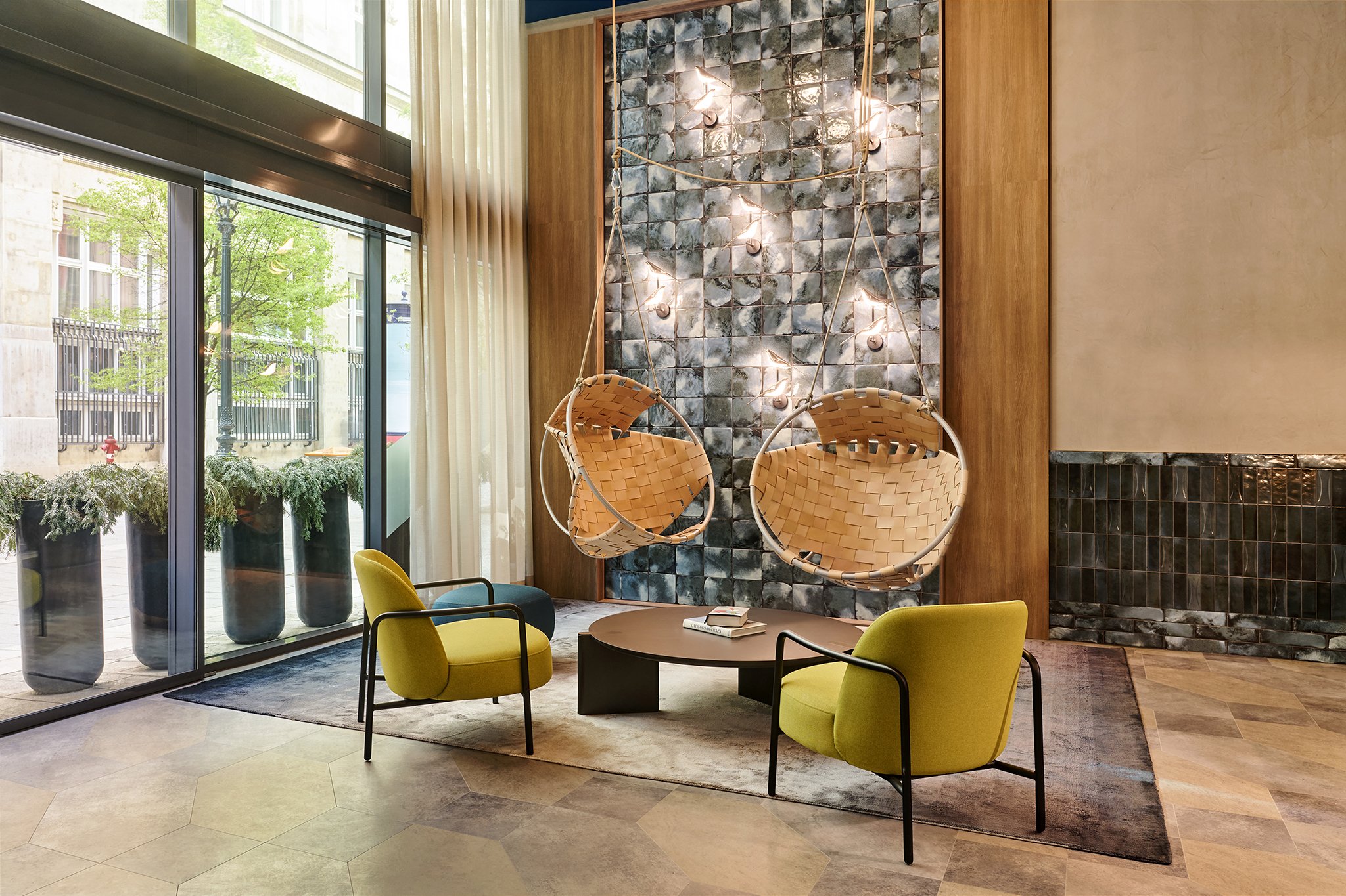 d8 hotel