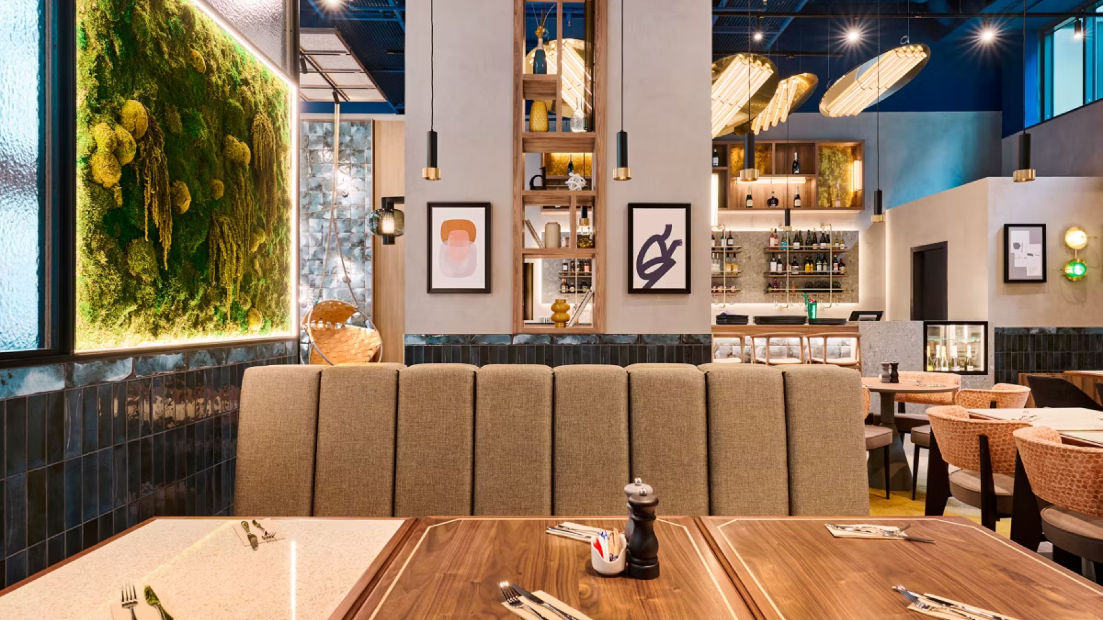 d8 hotel