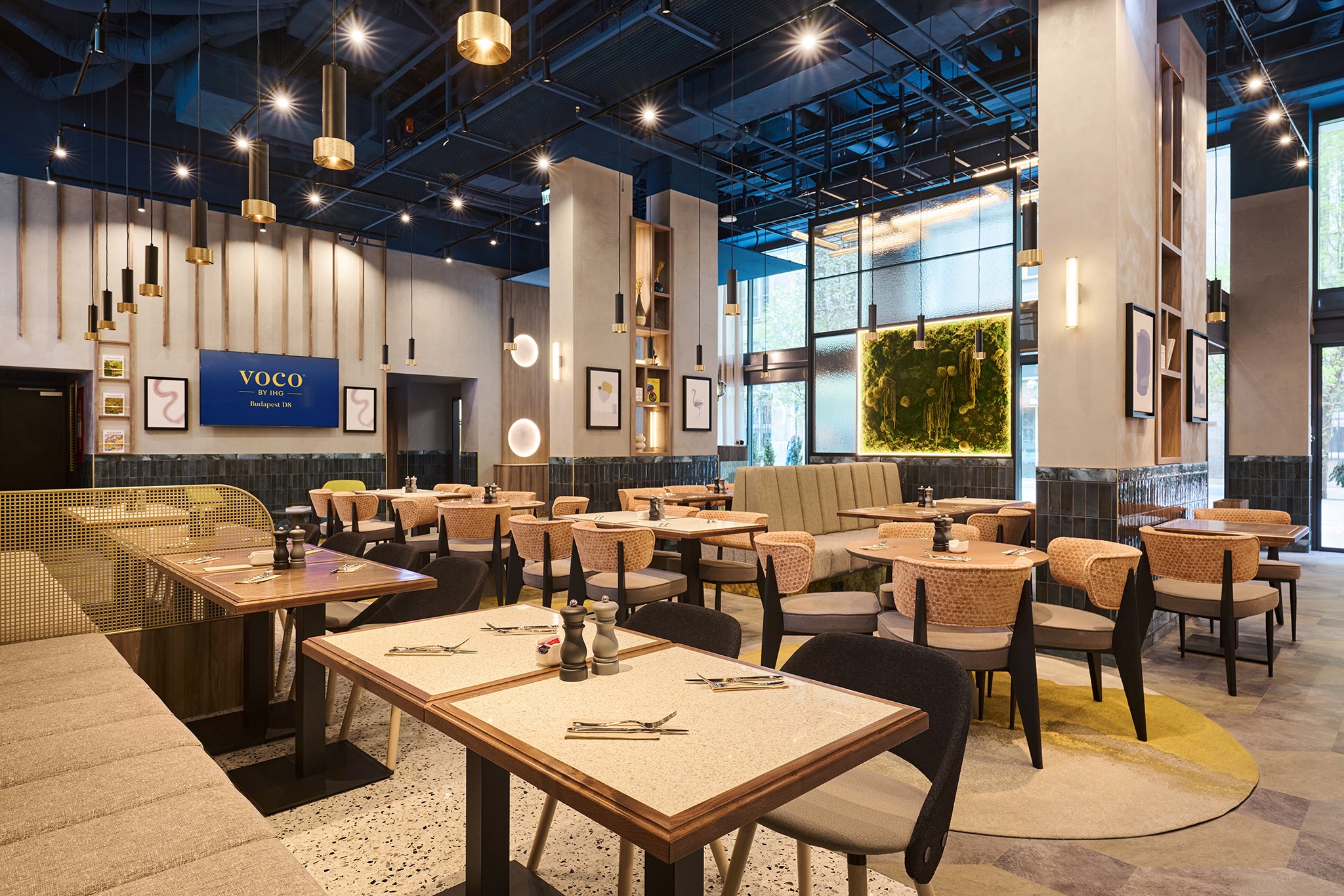 d8 hotel