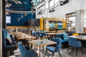 d8 hotel