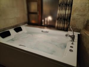 cappadocia cave house