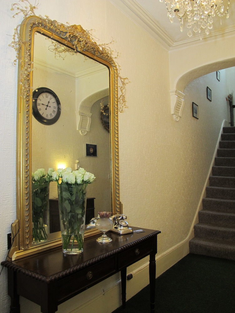 st martins guest house