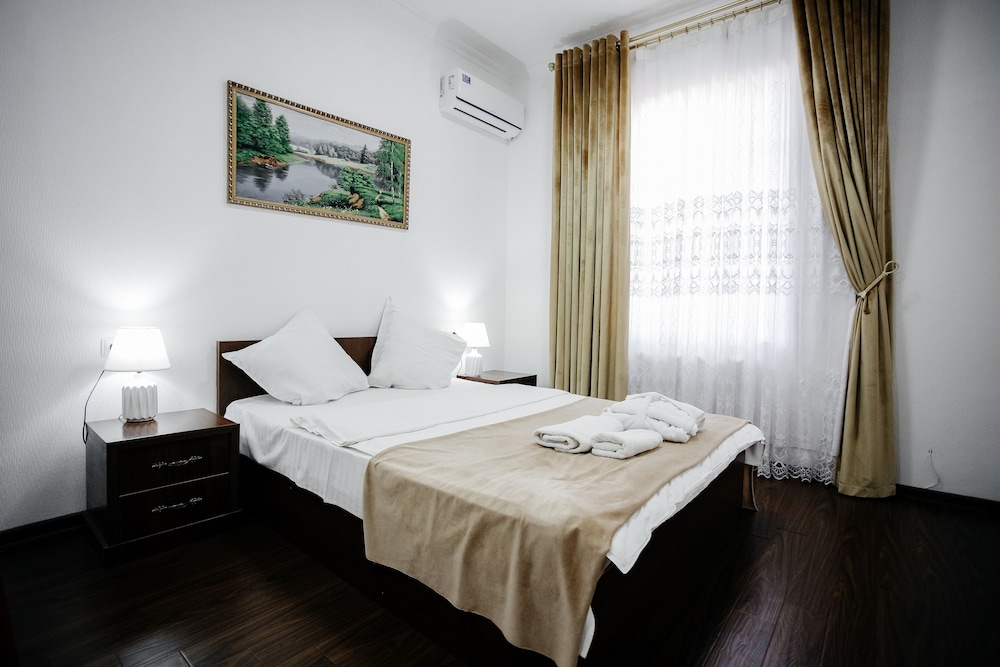 karakalpak palace hotel