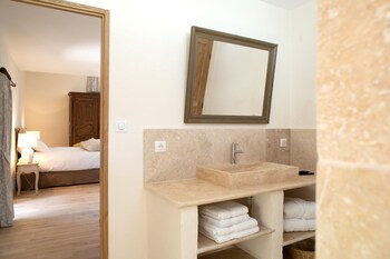 lhote antique maison dhote
