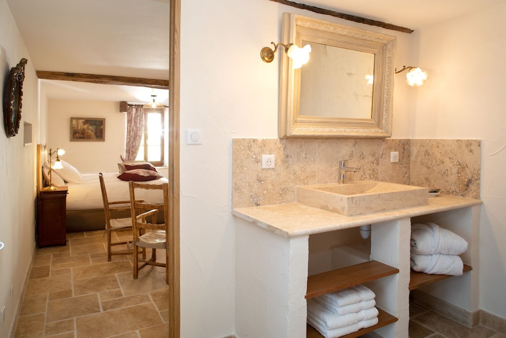lhote antique maison dhote
