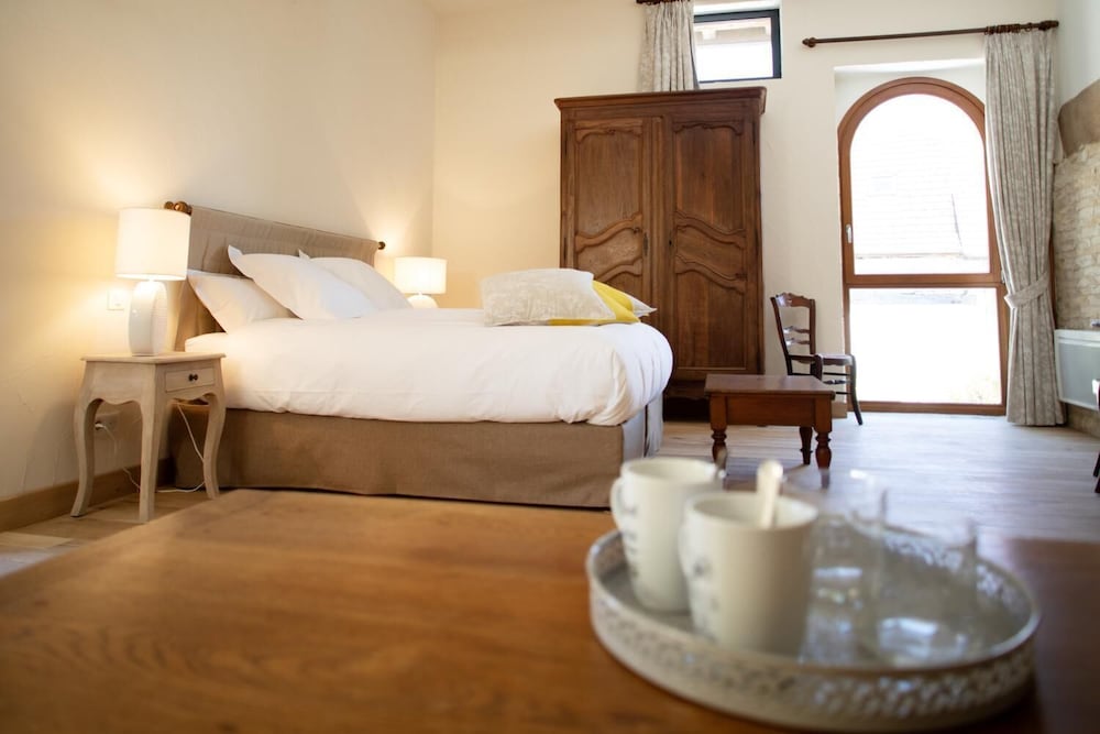 lhote antique maison dhote