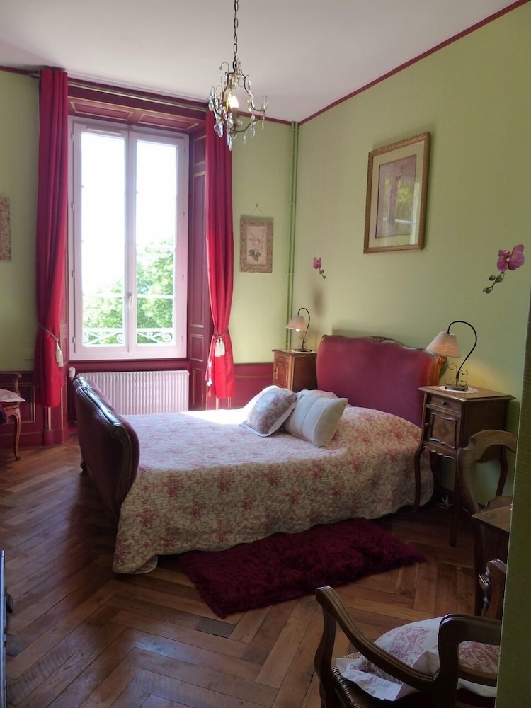 chateau de montsable