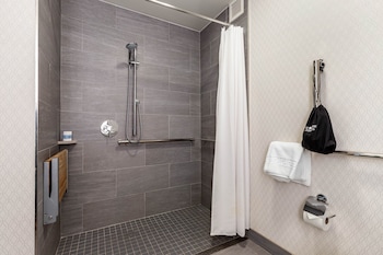 omni charlotte hotel