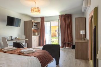 domaine des pierres dorees