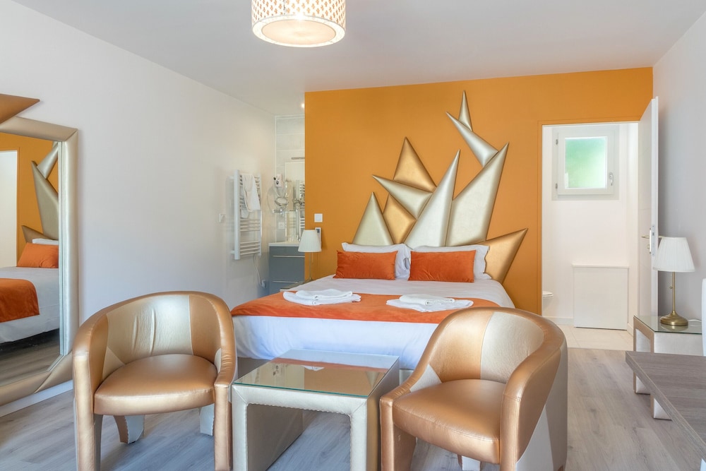 domaine des pierres dorees