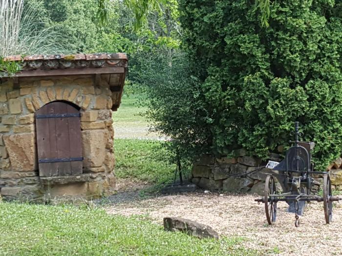 domaine des pierres dorees