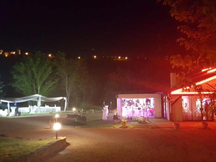 domaine des pierres dorees