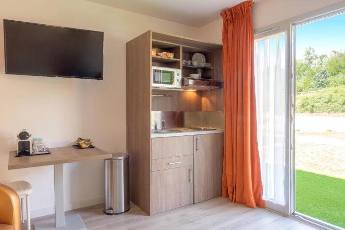 domaine des pierres dorees