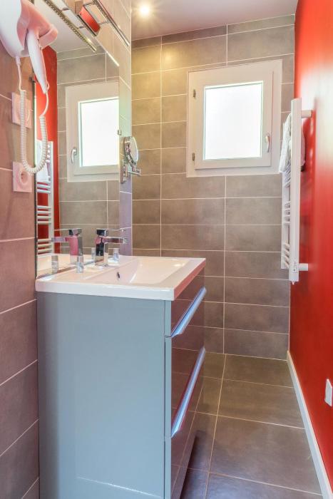 domaine des pierres dorees