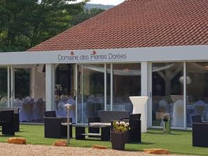 domaine des pierres dorees