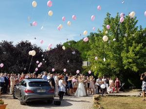 domaine des pierres dorees