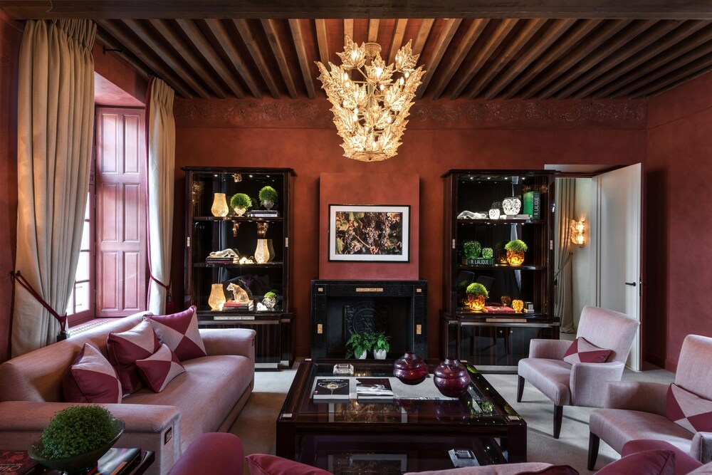 chateau lafaurie peyraguey by lalique
